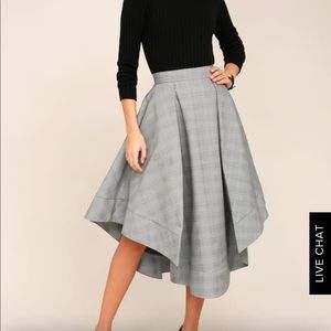 Lulus woke grey skirt